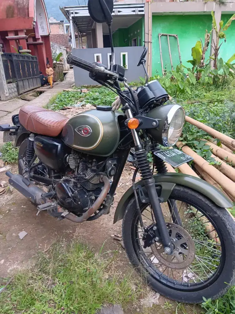 Kawasaki w175 se minus pajak nego sampe jadi