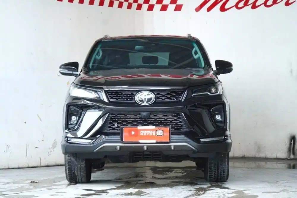 (LOW KM14rb) New Fortuner VRZ GR TSS Aero Package 2.8 AT 2025