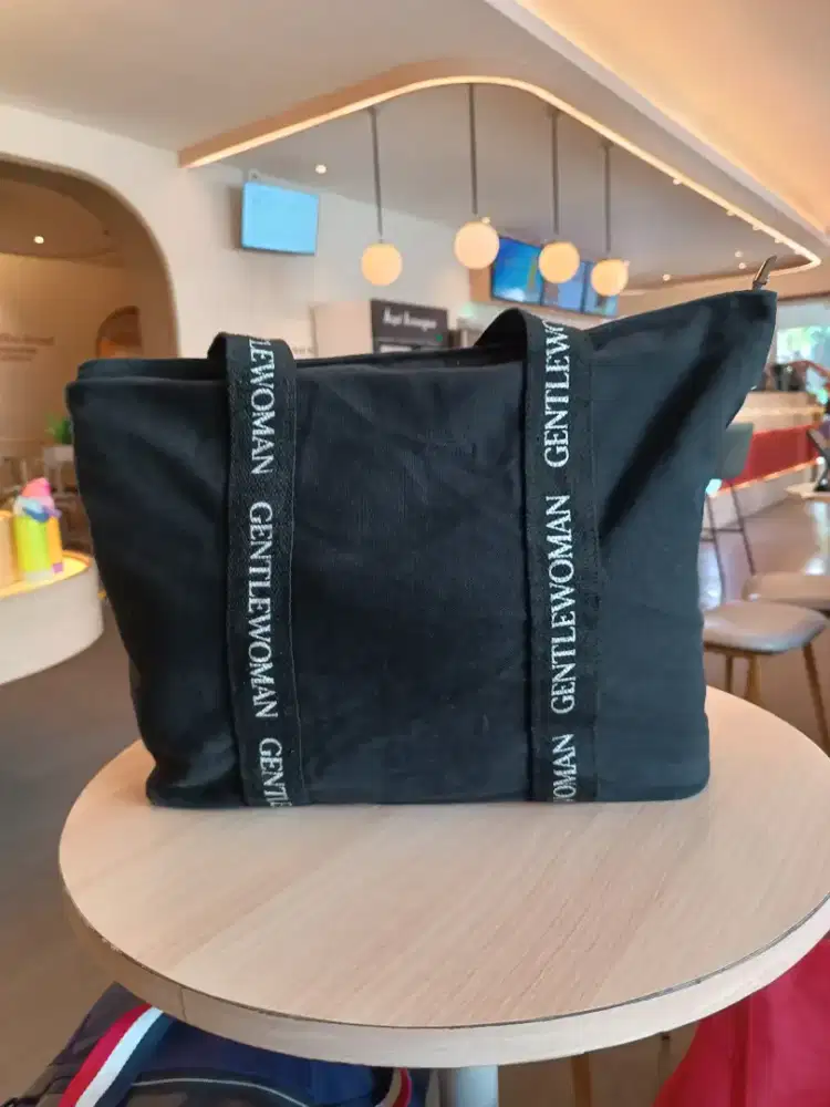 Tas Totebag Wanita Branded
