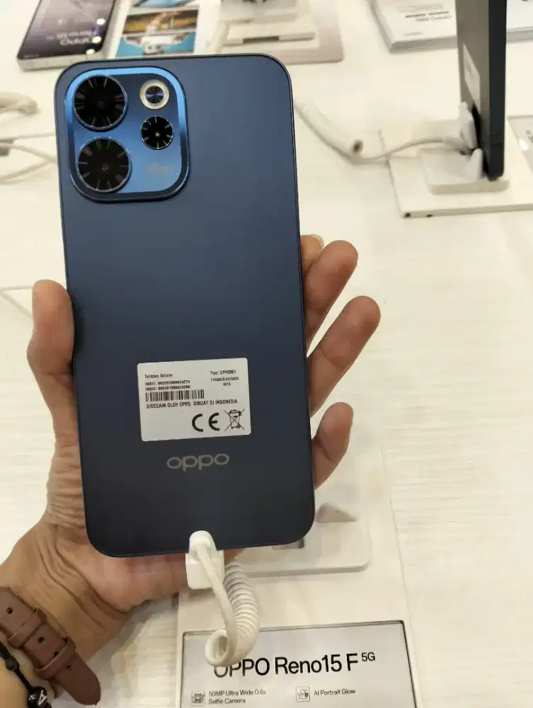 HP Oppo Reno 15F 5G