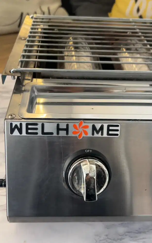 Welhome Kompor Gas  Tiga Tungku WKB - S03T Pemanggang Tekanan Rendah