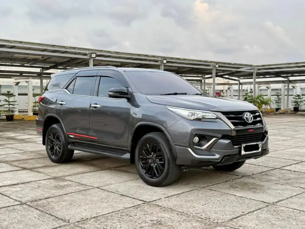 Toyota Fortuner VRZ TRD 2019 KM 90RB