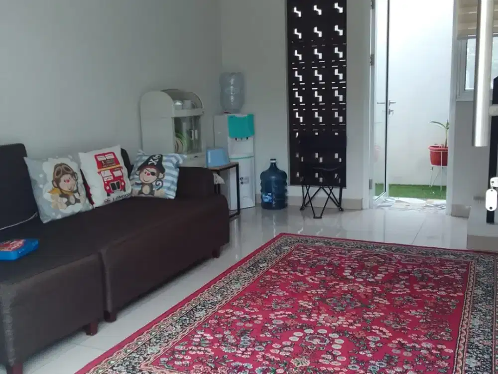 Rumah Dayana Summarecon Bandung Lengkap – 2 AC, Sofa, Kasur  Jual/Sewa