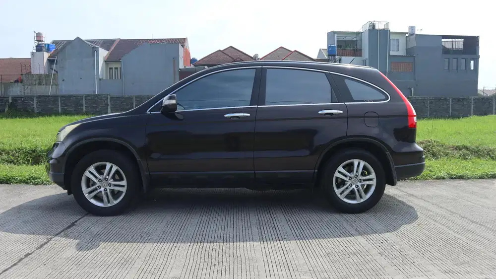 Honda CR-V 2.4 AT 2010 – Matic Halus, Nyaman Dipakai, Siap Pakai