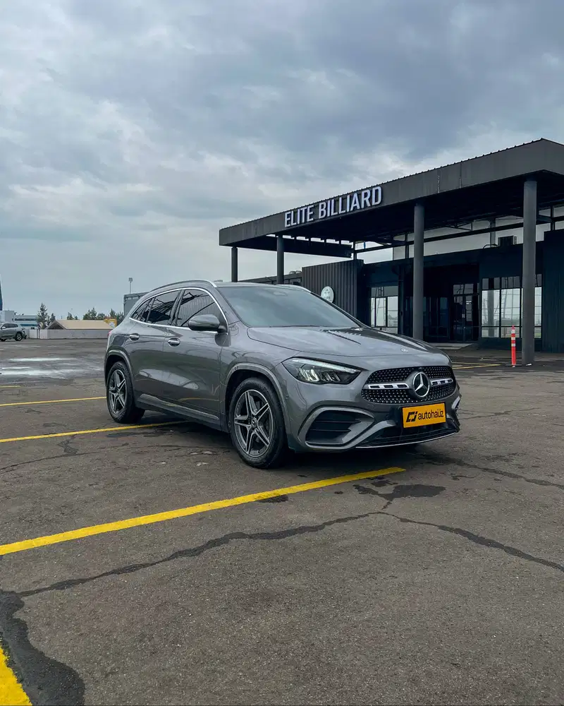 MERCEDES-BENZ GLA200 AMG LINE 2024