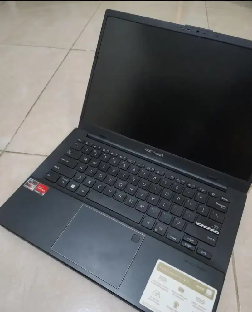 Dijual/Prelove - ASUS VIVOBOOK GO 14 E1404FA RYZEN 3 7320U 8GB/256GB