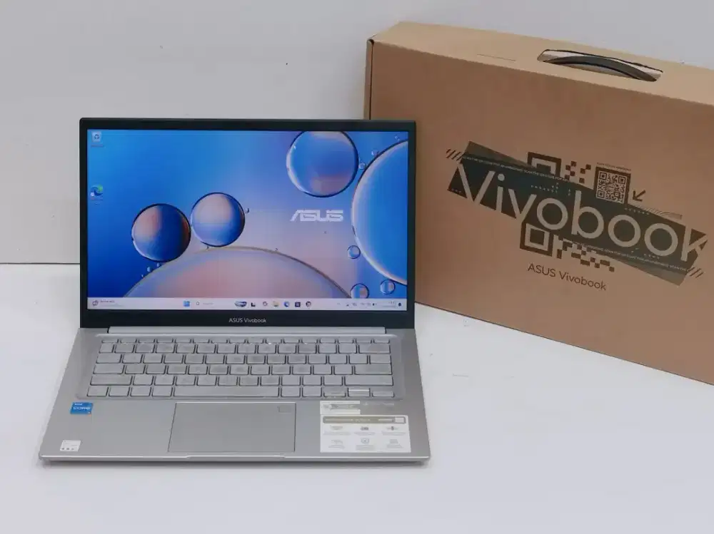 LIKE NEW ASUS VIVOBOOK A1404VA GARANSI RESMI MASIH ADA 1 TAHUN LAGI.