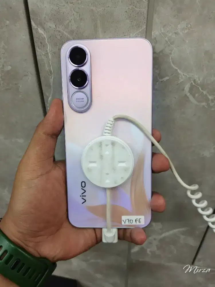 Vivo V70 FE,, bisa cicilan syarat KTP aja free 2x angsuran