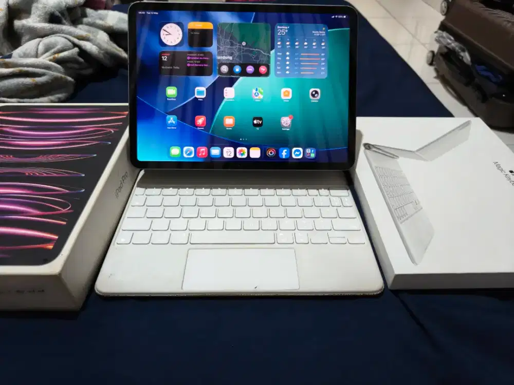 Ipad pro gen 4 M2 CHIP grey wifi cellular 5G fullset resmi IBOX PA/A