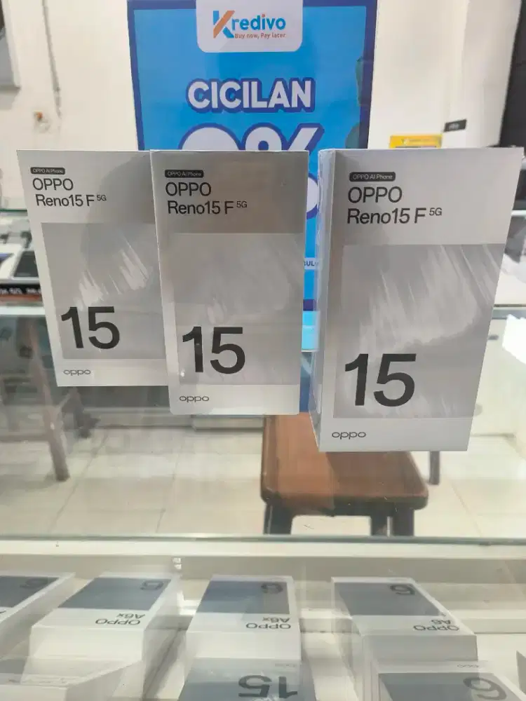 Oppo Reno 15F 5g ram 8+8/256gb