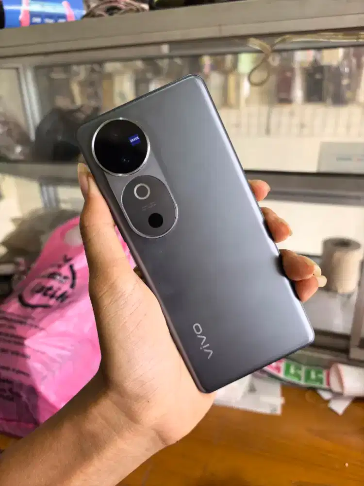 vivo V40 5G 12/256 Fullset No Minus Harga Pas