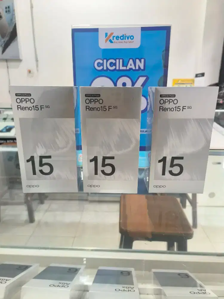 Oppo Reno 15F 5g ram 8+8/256gb