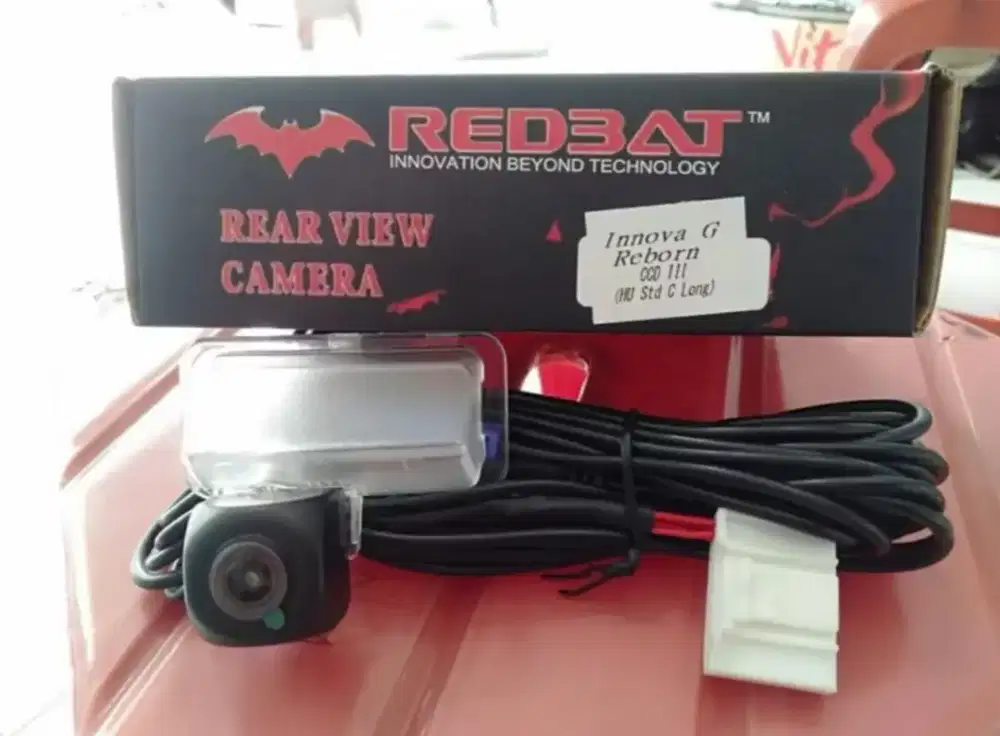 Kamera Mundur Redbat