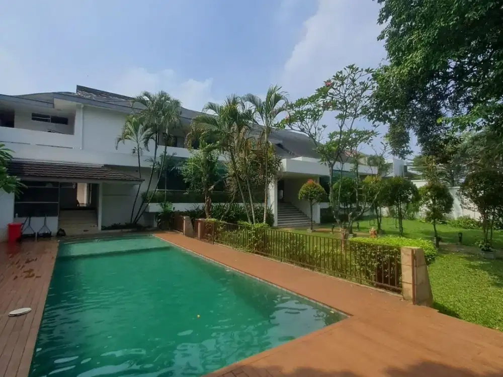 FOR RENT - House located in a quiet area of Kemang. Suitable For Residence Or Office.