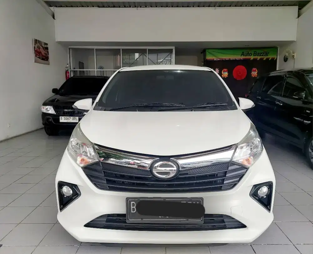 Sigra 1.2 R AT2022/ 21 Putih