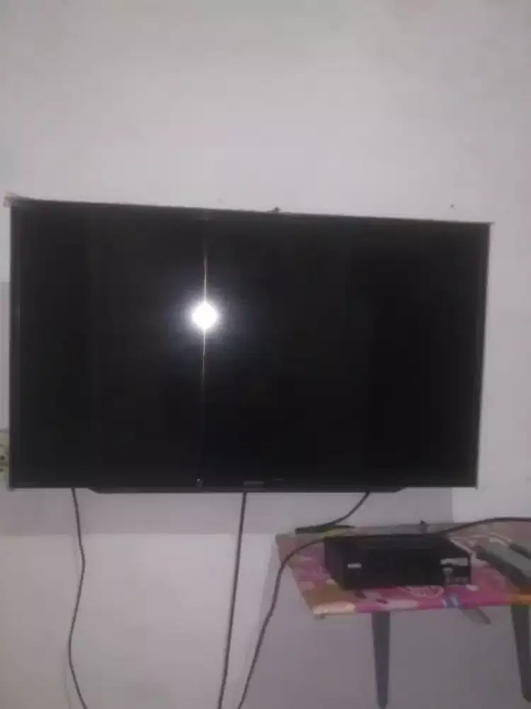 SHARP 2T-C32BA1i & STB Matrix Apple HD