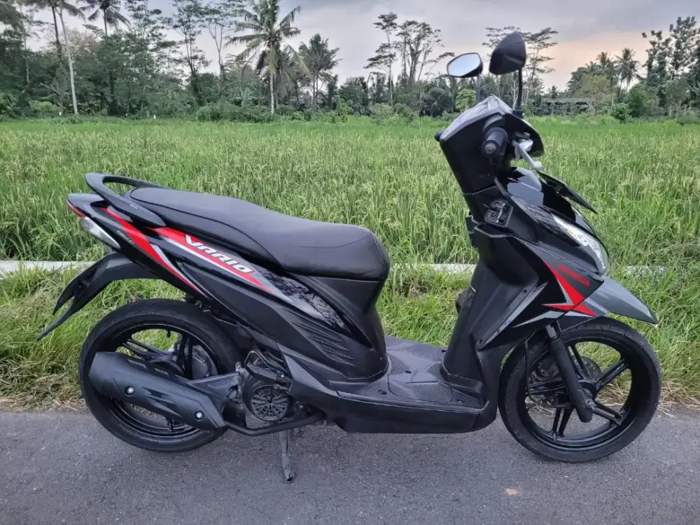 VARIO 110 2017 DP 500,000