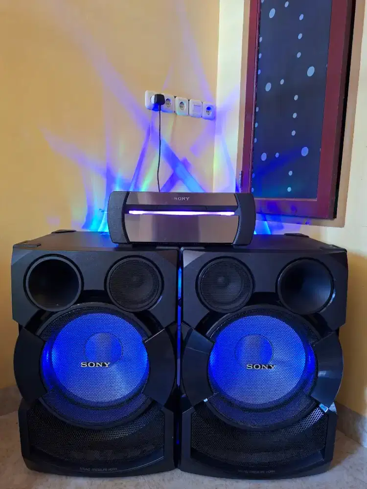 Sony shake x70d