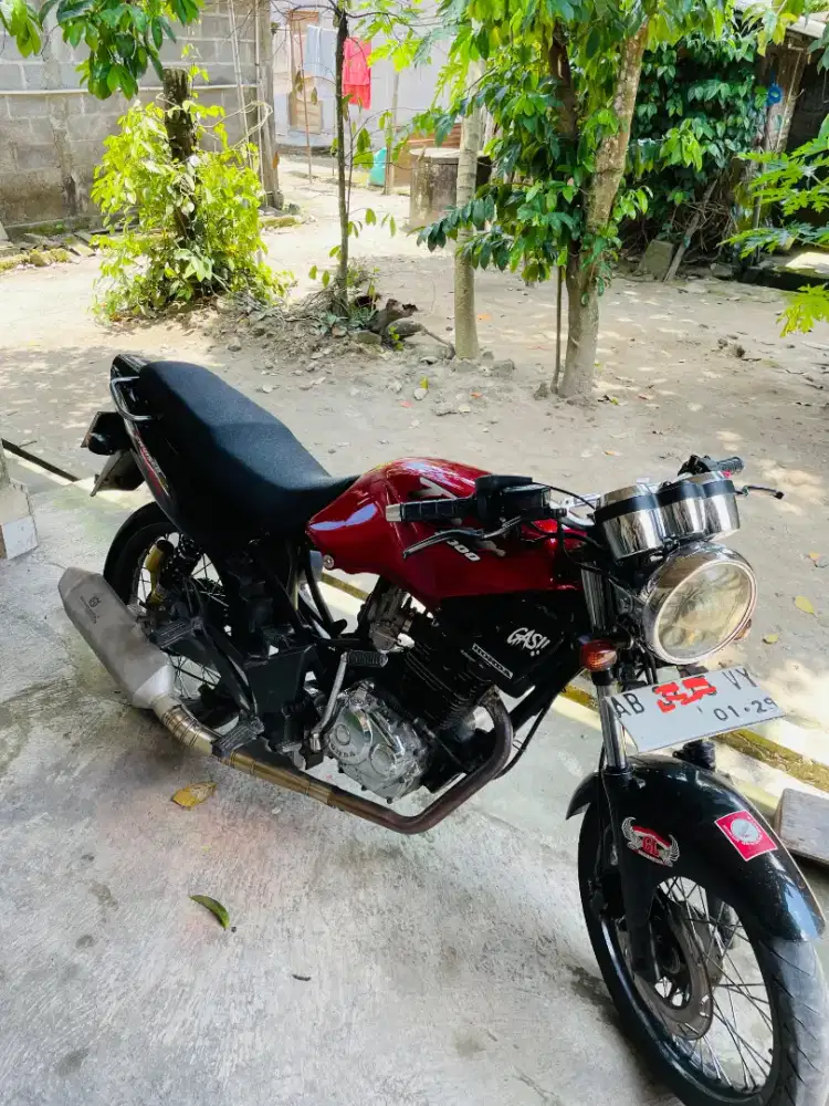 Tiger Tilas 2000