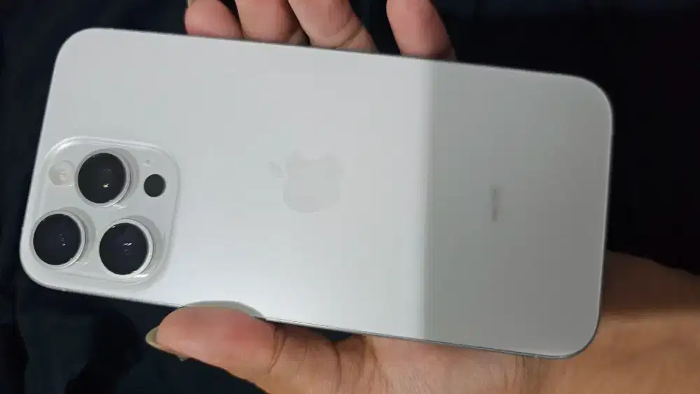 iPhone 15 Pro Max Titatium White 256 GB