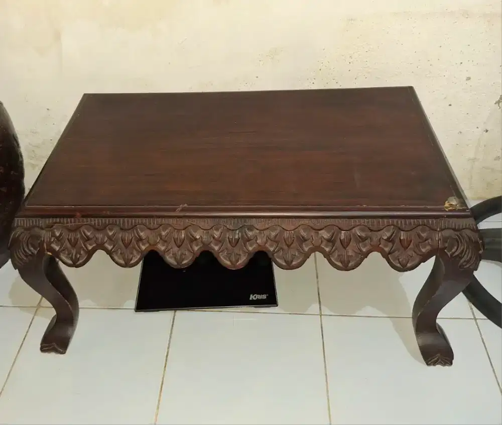 Meja Hias Ukiran Palembang