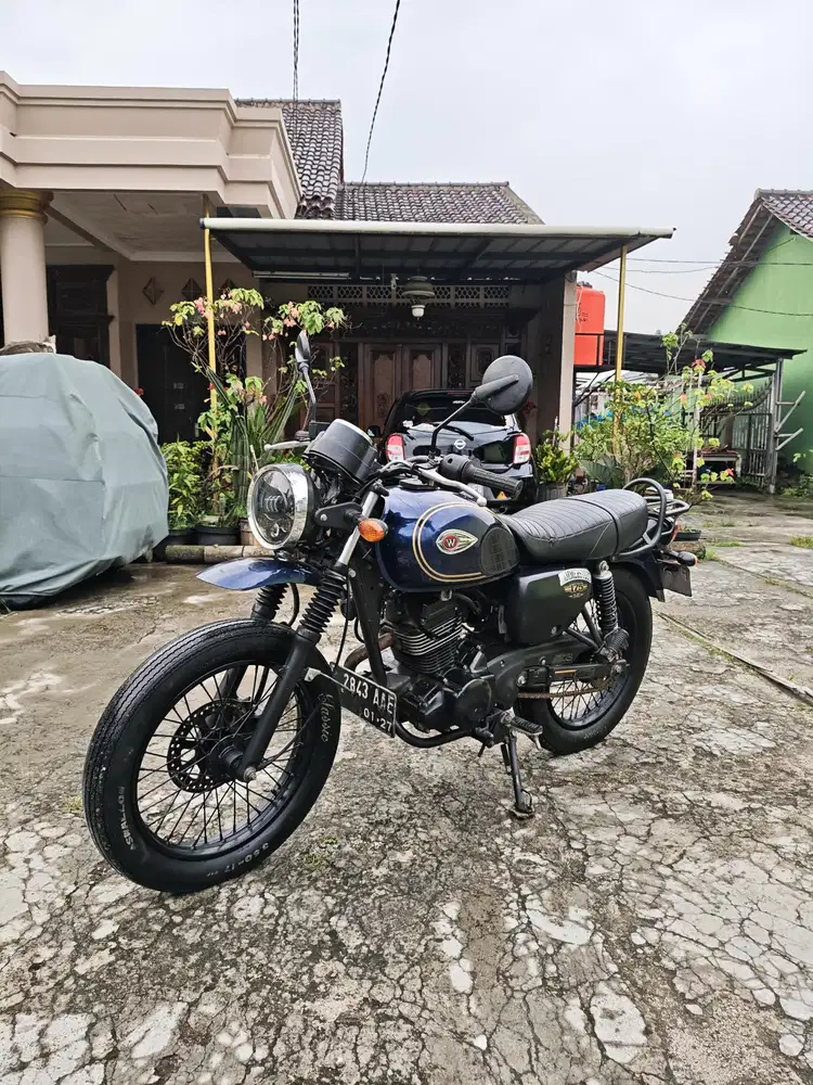 -Big sale Kawasaki W175 SE