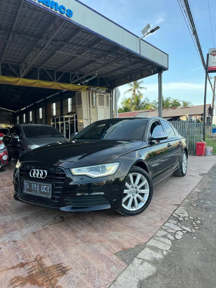 AUDI A6 2.0 2013