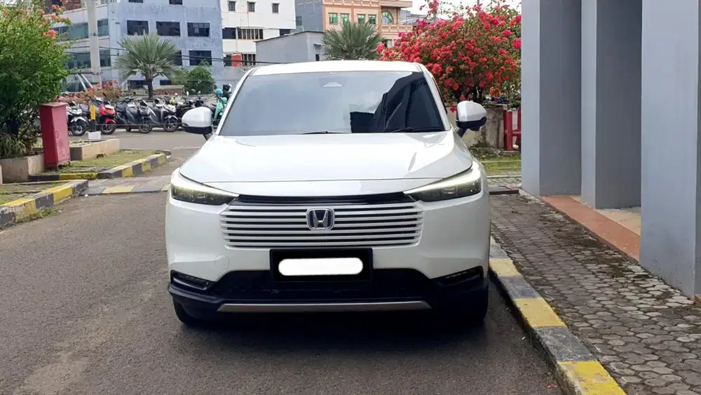 Km 2 rb honda hrv hybrid 2025 putih
