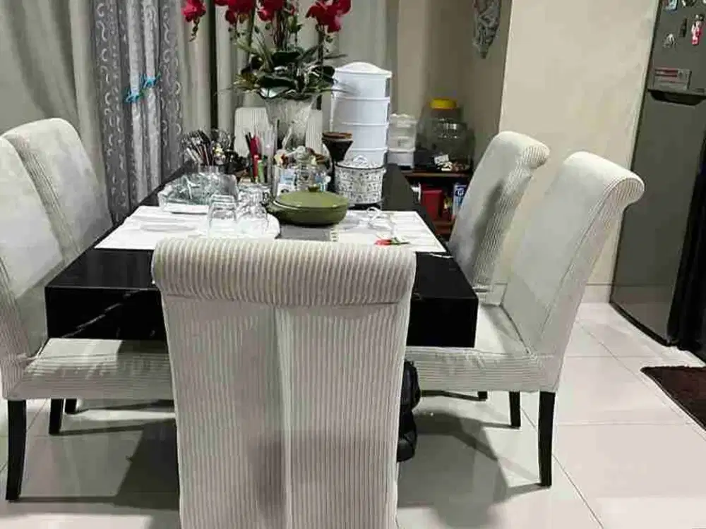 Di Sewakan Cepat Unit 2 Bedroom besar Tower 3 URESIDENCE APARTMENT SUPERMALL KARAWACI