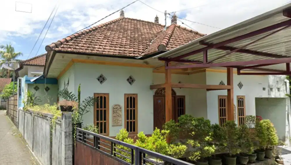 Rumah Stel Bali Yogyakarta
