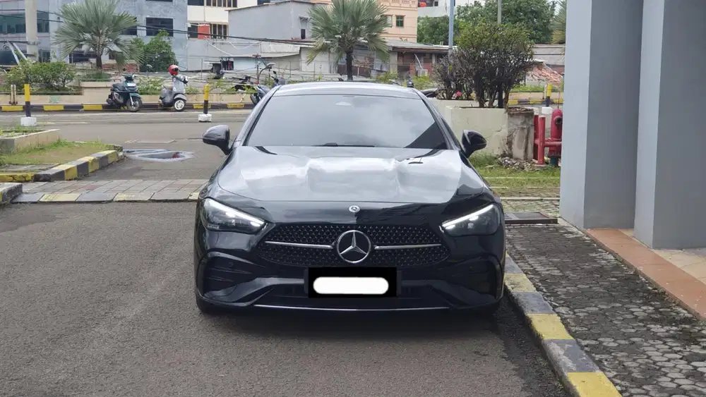 Km 4 ribu mercedes benz mercy cle300 amg line coupe 2024 hitam