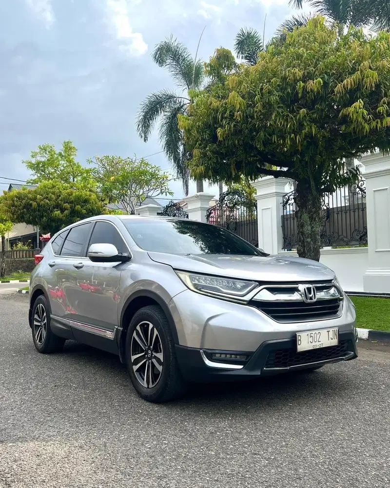 Dijual Honda CR-V Turbo Prestige 2017 Istimewa