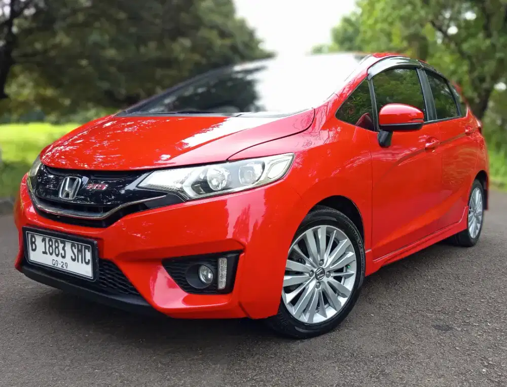 Honda New Jazz 1.5 RS AT GK5 Th 2015 Merah Istimewa Sekali Siap Pakai