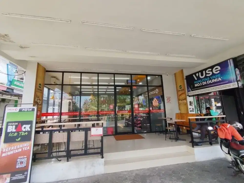Disewakan Ruang Usaha Strategis Nologaten Lokasi Emas Pusat Bisnis & Kuliner Sleman, Caturtunggal, Depok, Sleman