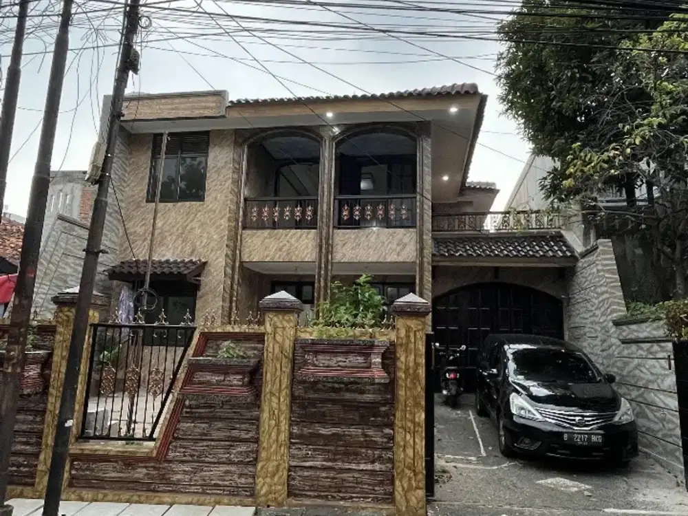 Rumah di Pejaten Pasar Minggu