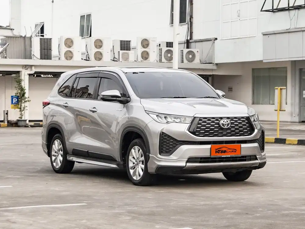 TOYOTA ZENIX V HYBRID 2.0 MODELISTA MATIC SUNROOF 2023