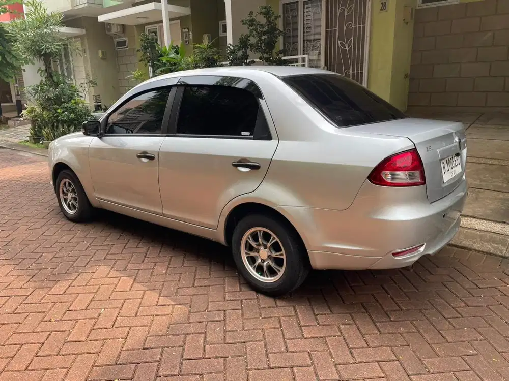 Tahun 2017 - Low KM - seperti Baru