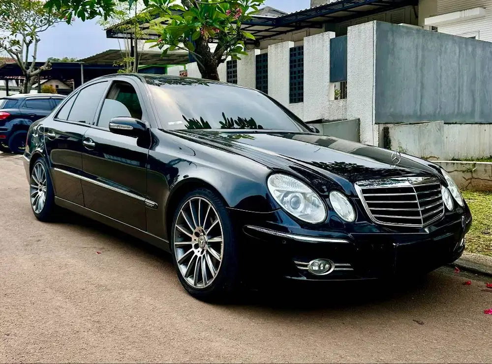 Mercedes Benz W211 E200 2004 A/T