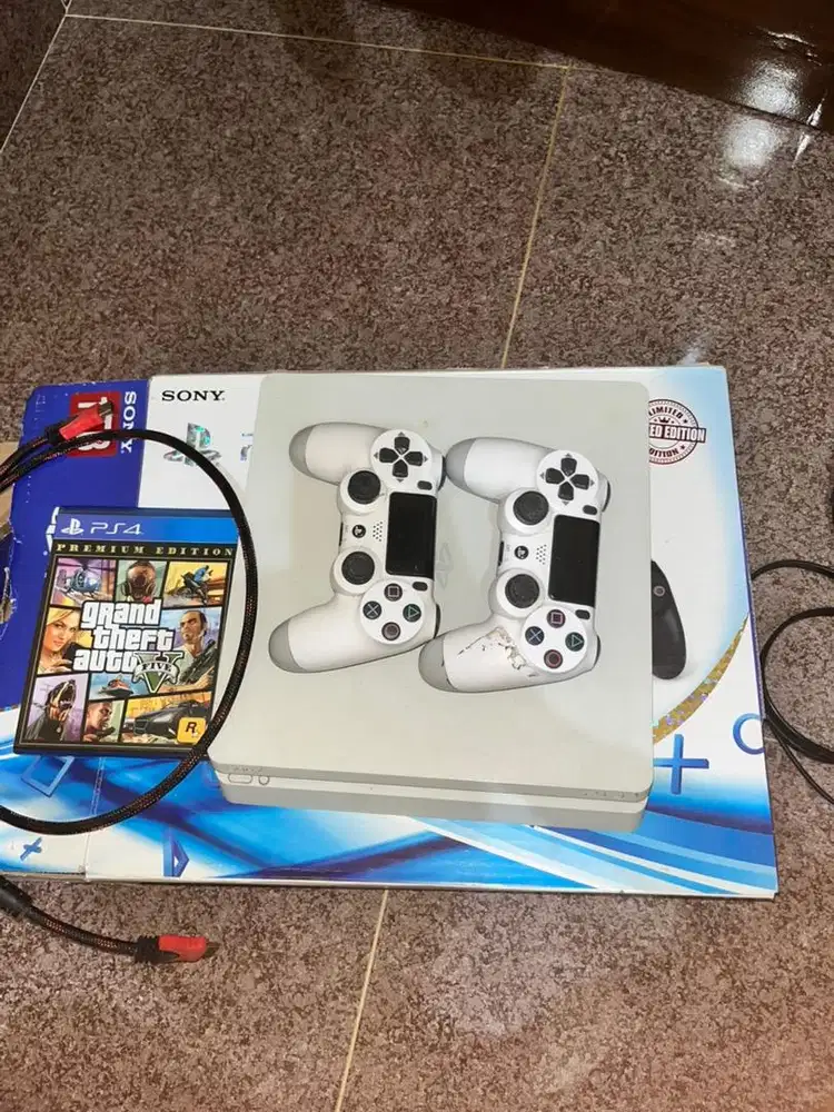 PS4 SLIM 1TB ORIGINAL