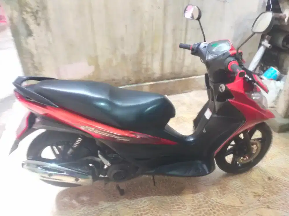 Dijual santai motor Suzuki hayate