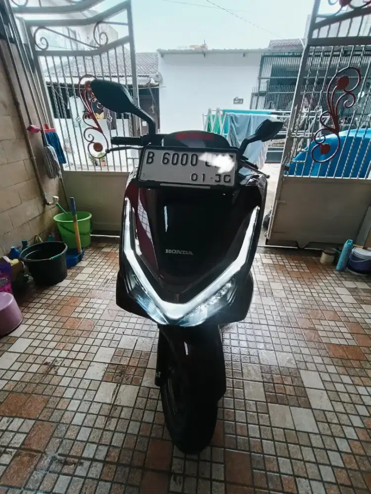 Di jual PCX 160 burgundy
