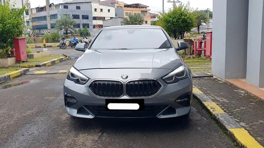 Km 25rb bmw 218i gran coupe sedan 2022 abu