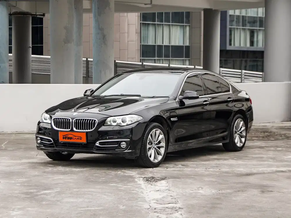 [NOPOL 3ANGKA] BMW 520i Luxury Lci FACELIFT MATIC SUNROOF 2015