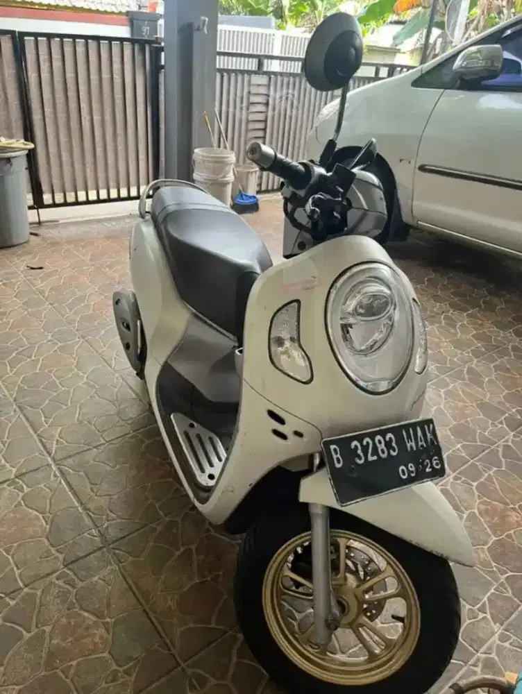 Scoopy Prestige 2021