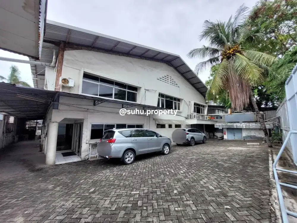 Disewakan gudang kapuk 2 lantai luas 1400m bersih