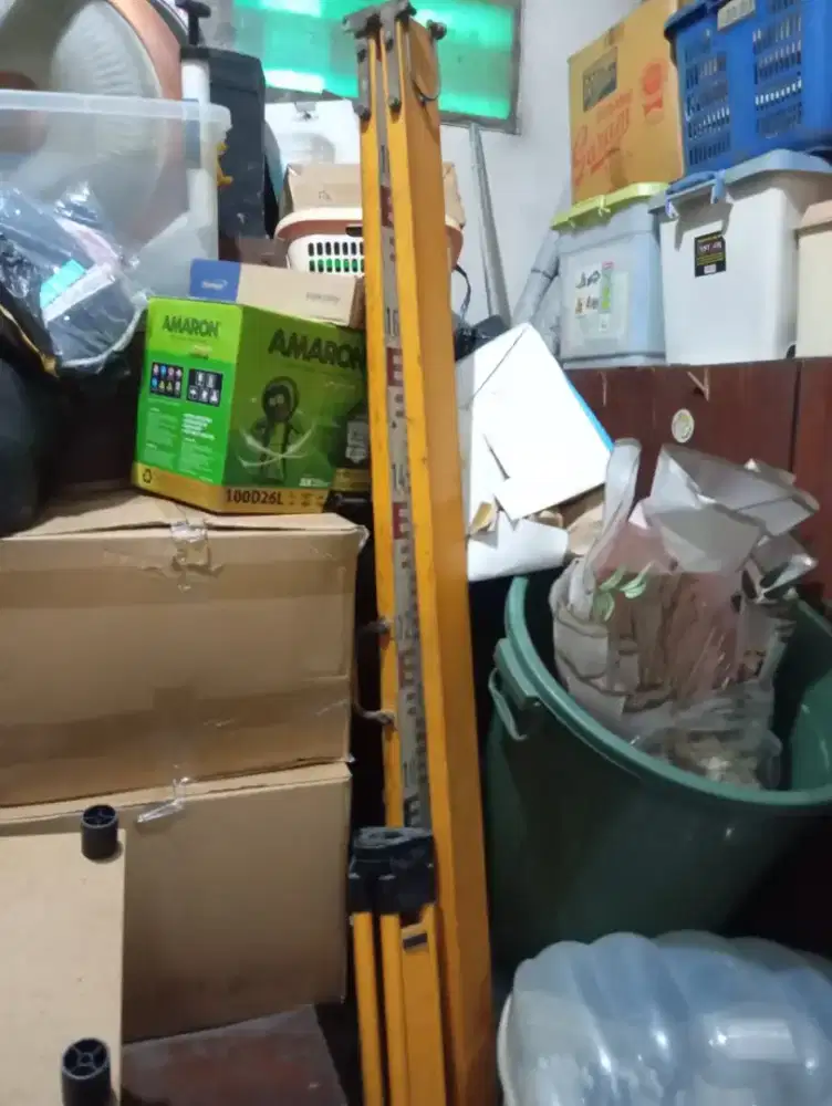 Pengukur ketinggian air tambak/sungai