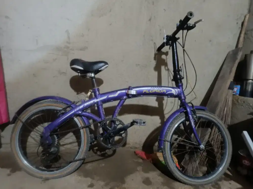 Sepeda lipat seken