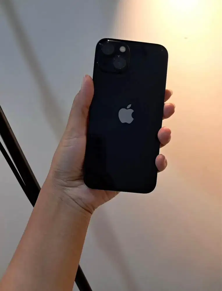 Dijual iPhone 13 128 iBox (Garansi ON)