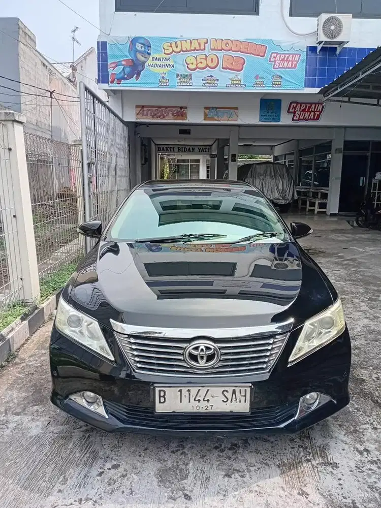 Toyota Camry 2012 Bensin