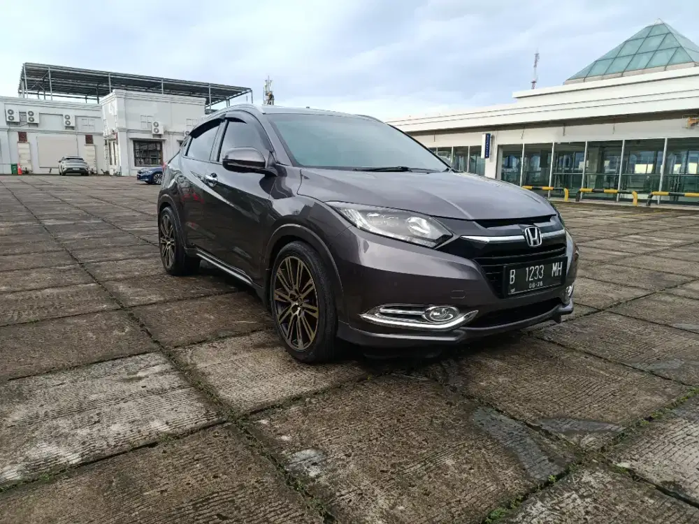 [LOW KM] Honda HR-V Prestige 2016